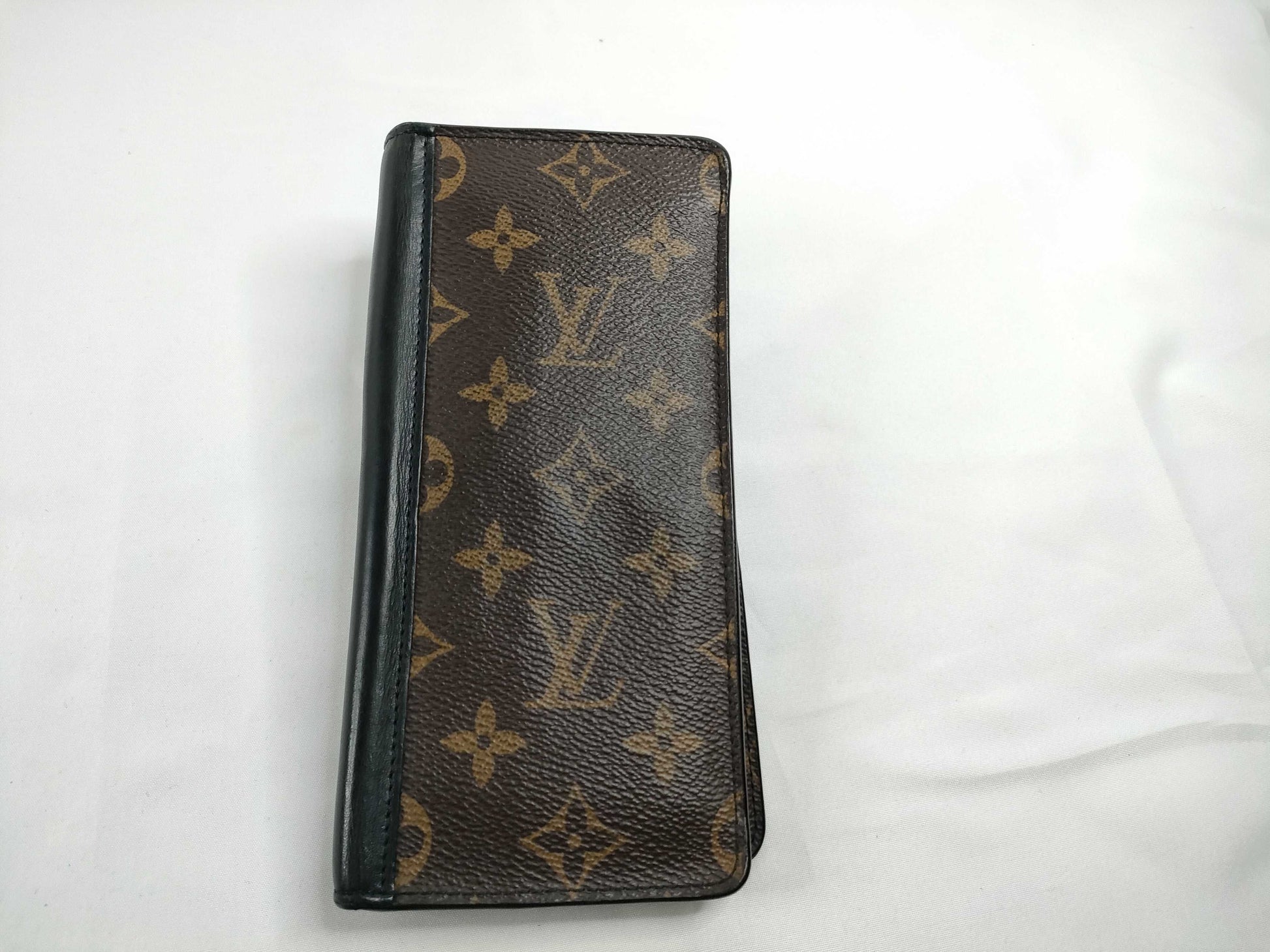 LOUIS VUITTON Monogram Macassar Louis Vuitton Tanon Monogram Macassar M93800 CT2187 Wallet