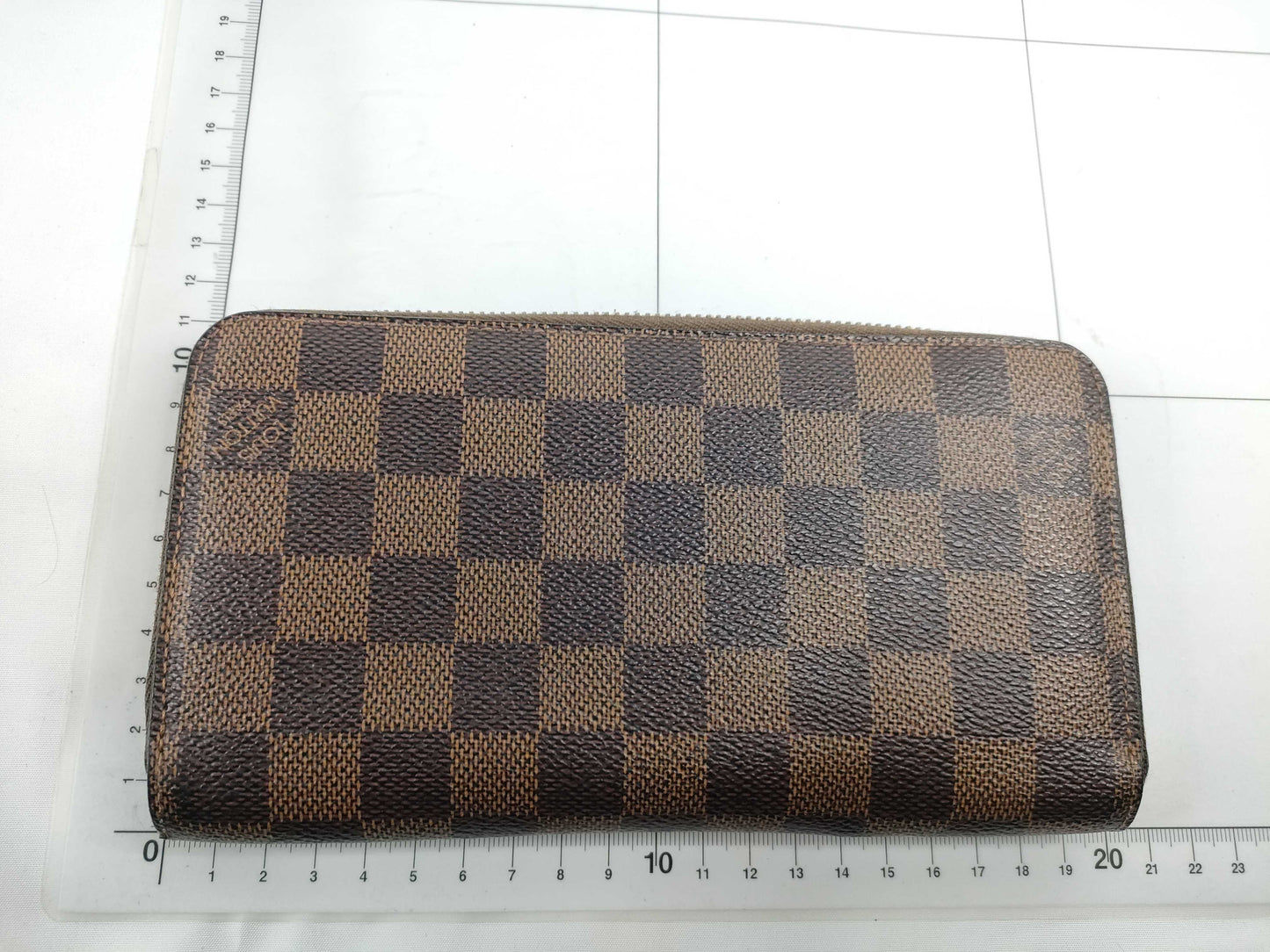 LOUIS VUITTON Damier Zippy Wallet Damier N60015 MI2142 Wallet