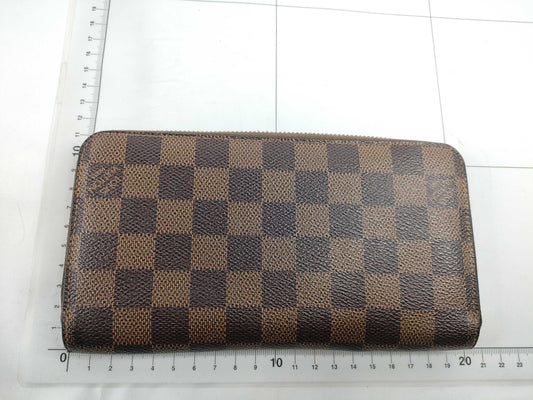LOUIS VUITTON Damier Zippy Wallet Damier N60015 MI2142 Wallet