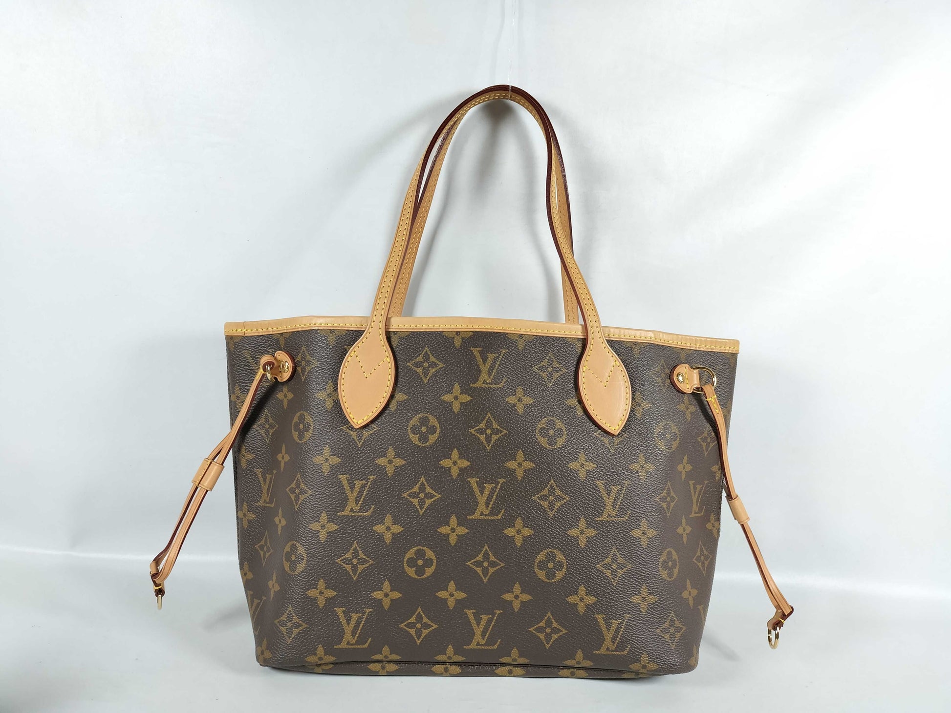 LOUIS VUITTON Monogram Tote Bag VI1101