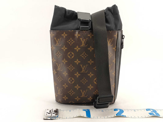 LOUIS VUITTON Monogram Shoulder Bag TJ0199 Shoulder Bag