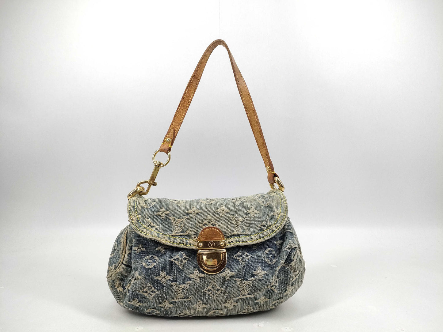 LOUIS VUITTON Monogram Denim CA1015 Shoulder Bag