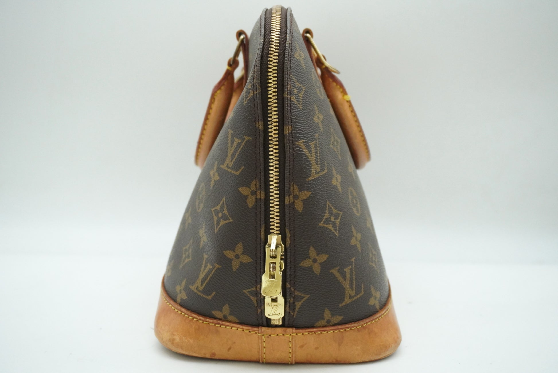 LOUIS VUITTON Monogram Alma M51130 Handbag