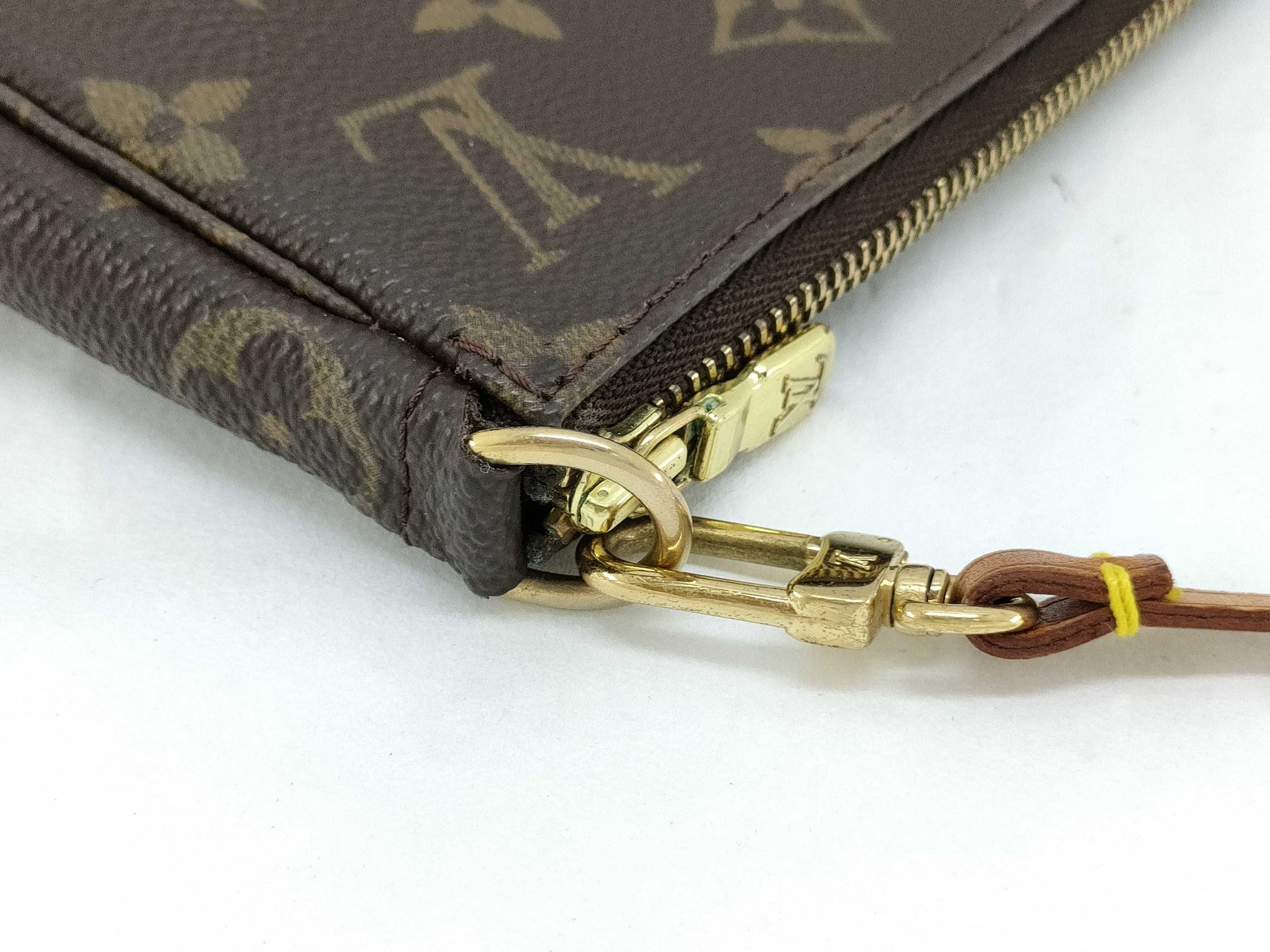 LOUIS VUITTON Monogram Accessory Handbag