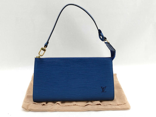 LOUIS VUITTON Epi Leather Handbag in Blue