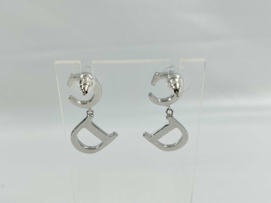 Dior CD logo swing earrings