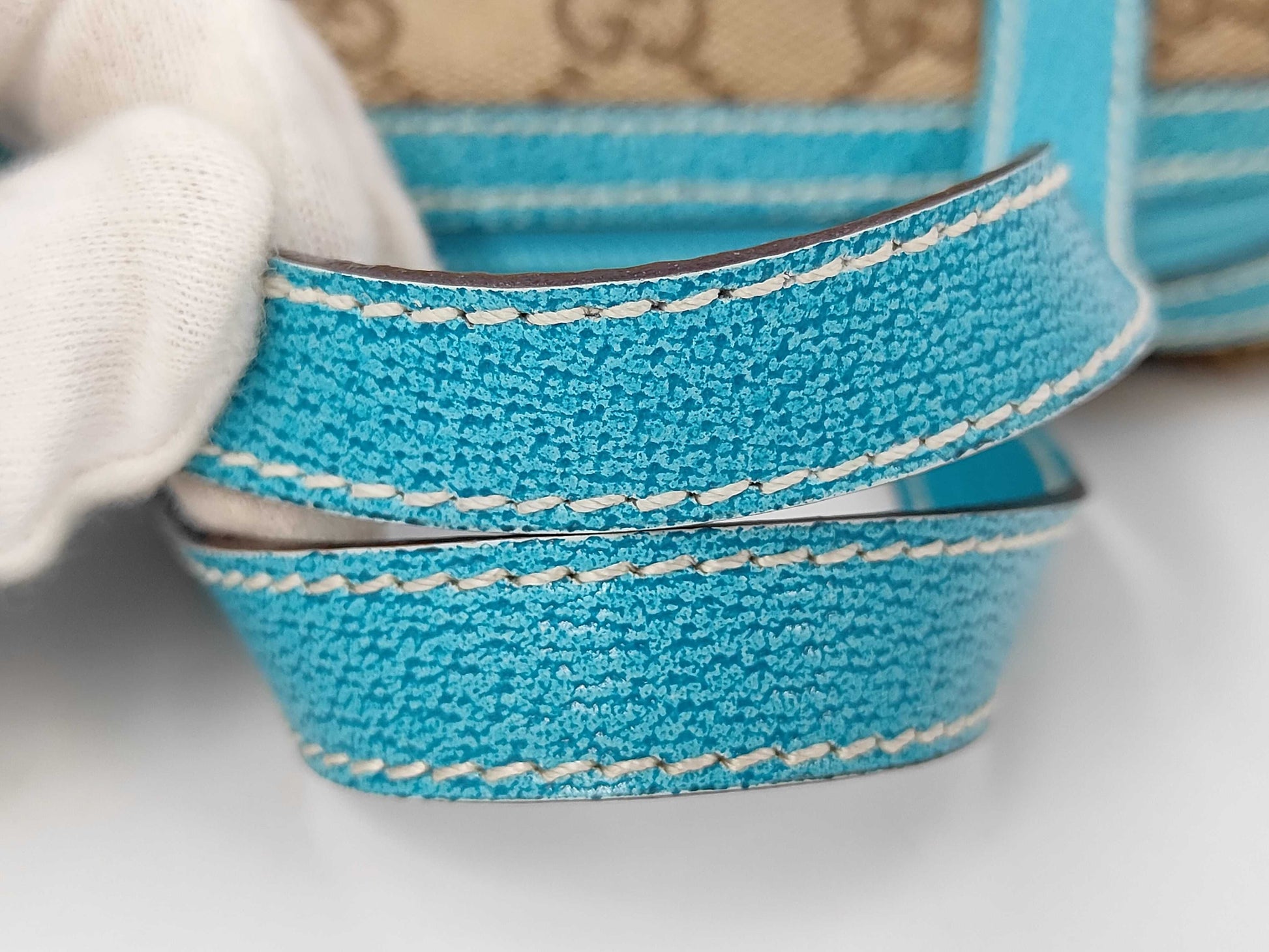 GUCCI GG Canvas 124542 Handbag