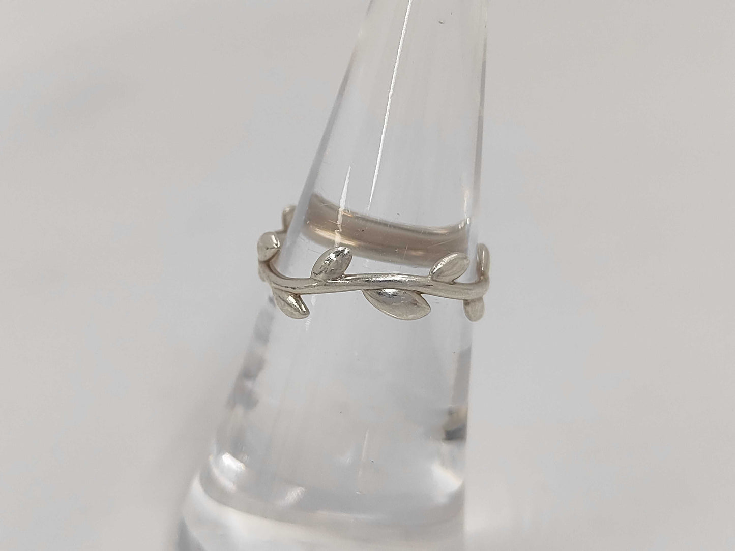 Tiffany & Co. Paloma Picasso Olive Leaf Ring