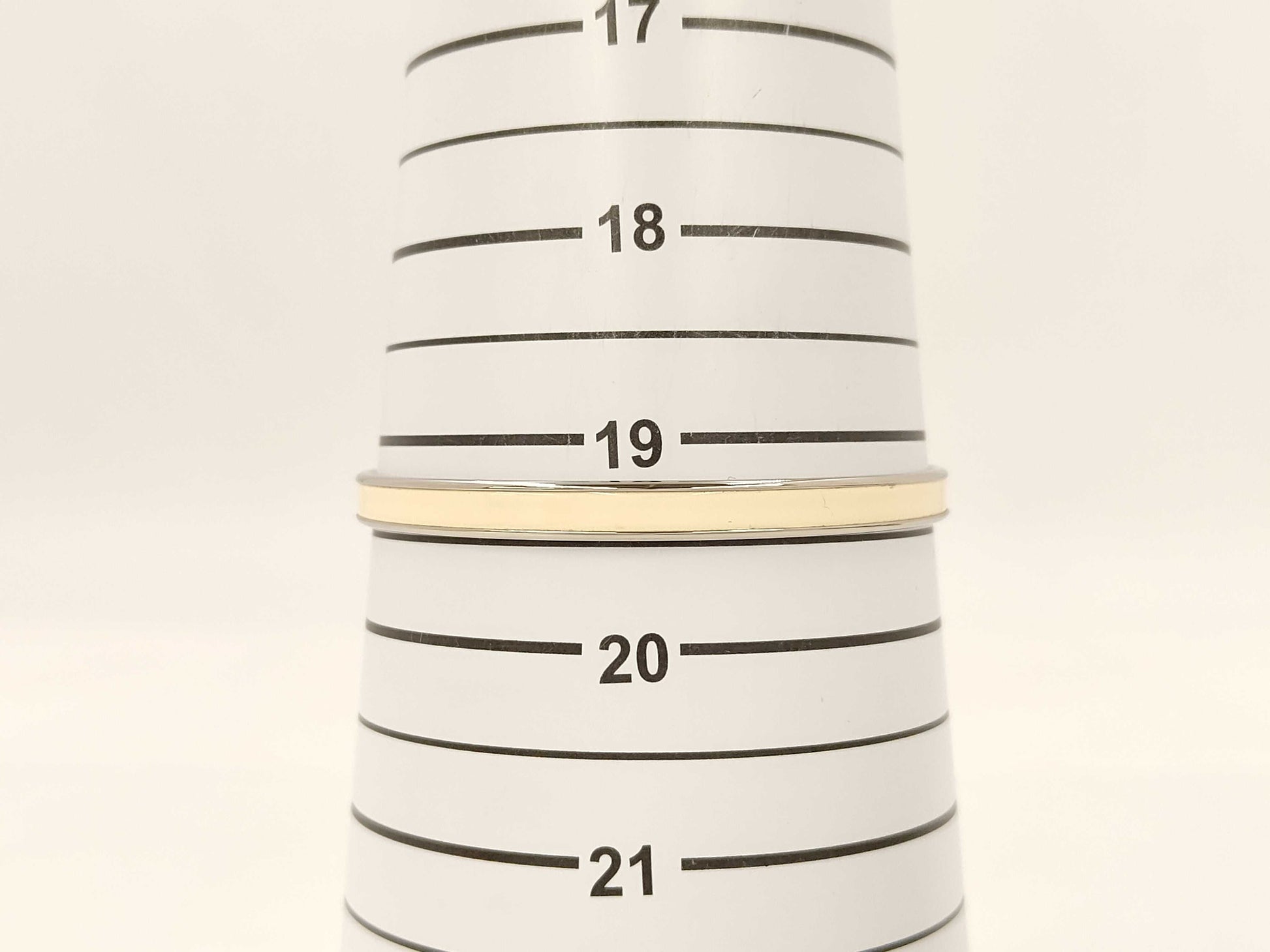 HERMES Enamel Bangle XF Uni Bracelet/Bangle