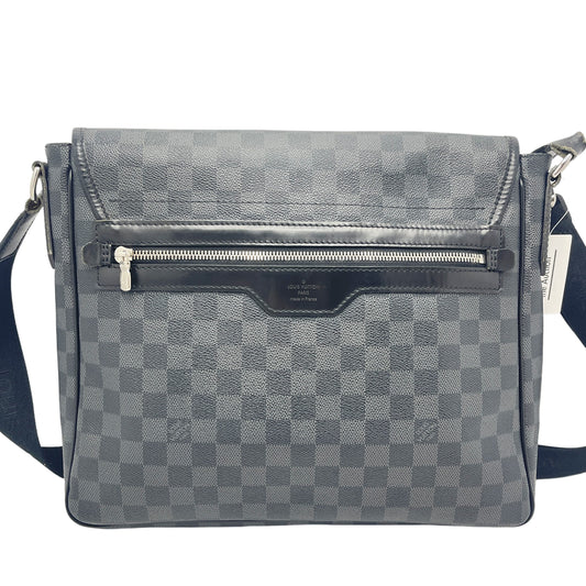 LOUIS VUITTON Damier Graphite Daniel Shoulder Bag