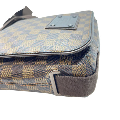 LOUIS VUITTON Damier Brooklyn PM Shoulder Bag