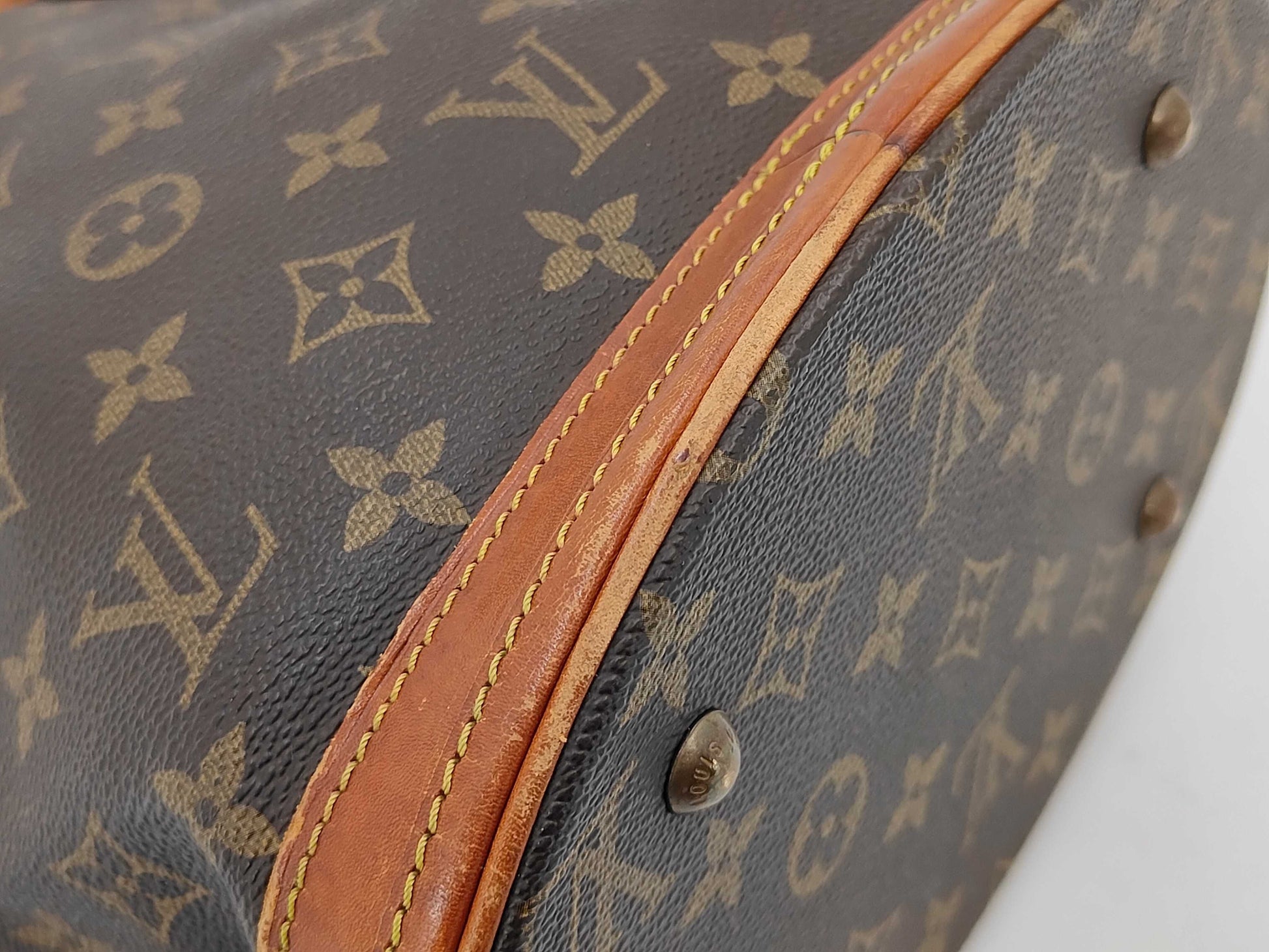 LOUIS VUITTON Monogram Bucket PM Handbag