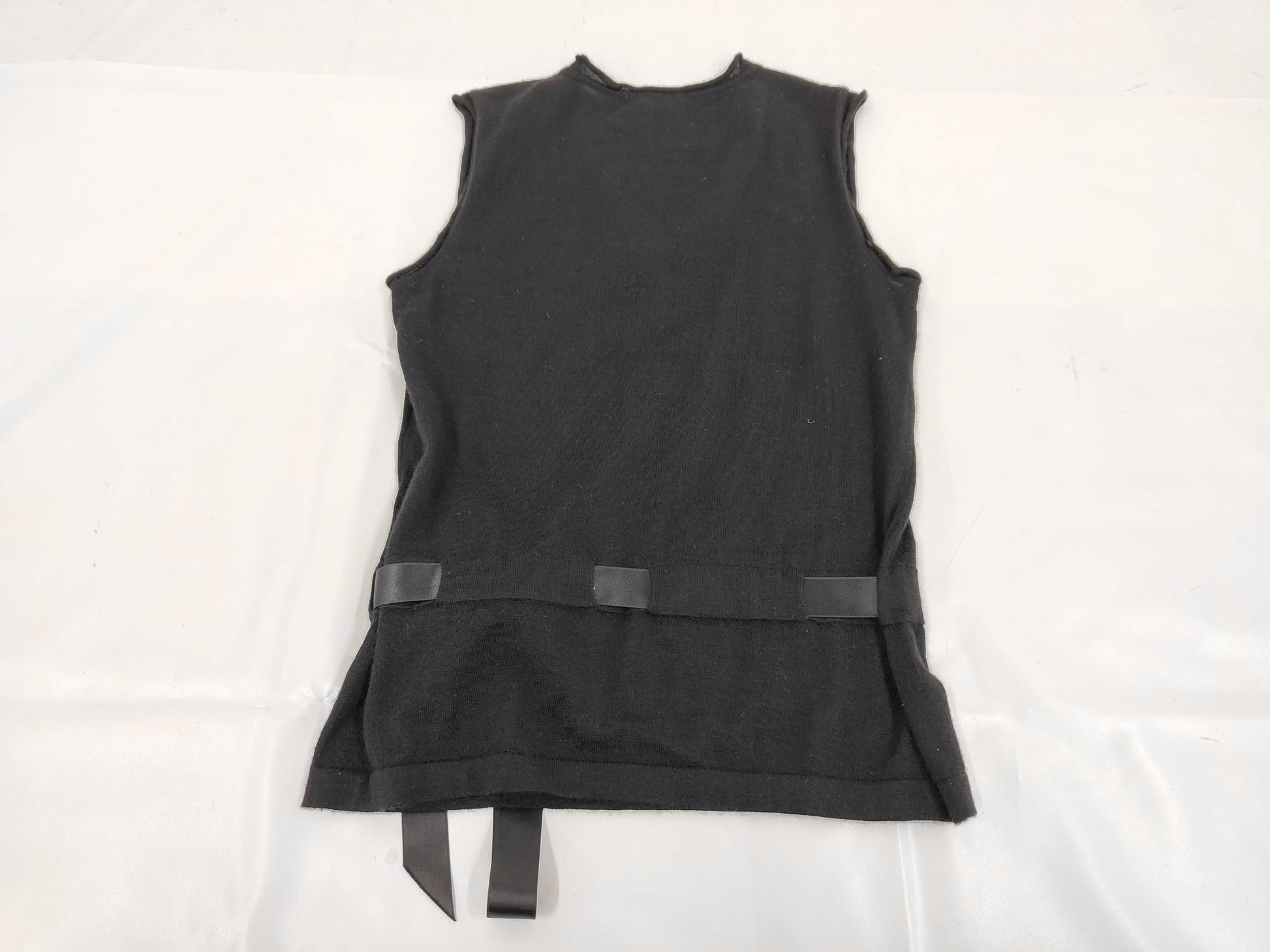 CHANEL CHANEL Sleeveless Top, Paris Streets, P27644V20068 #38, Eiffel Tower, Black, Ribbon Top