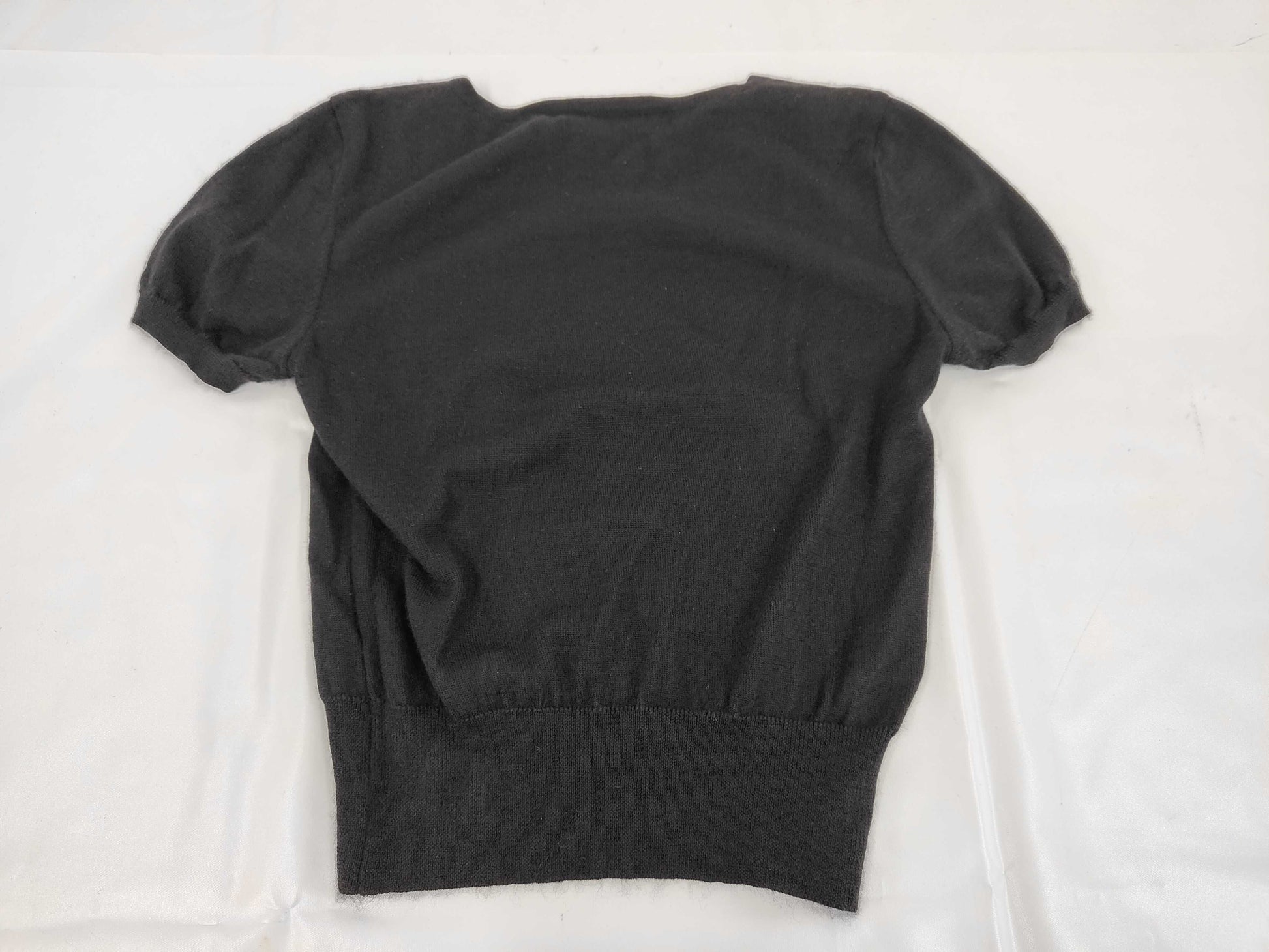 CHANEL CHANEL Cut and Sew T-Shirt P05531V00258 #40 Coco Mark Black Cashmere Top