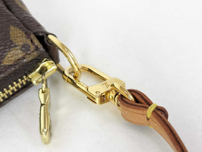 LOUIS VUITTON Monogram Accessoires BJ1021 Pouch