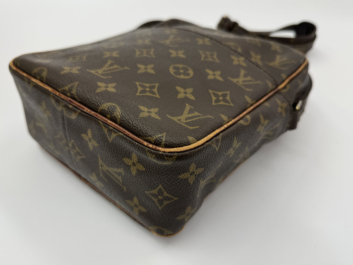 LOUIS VUITTON Marceau Shoulder Bag