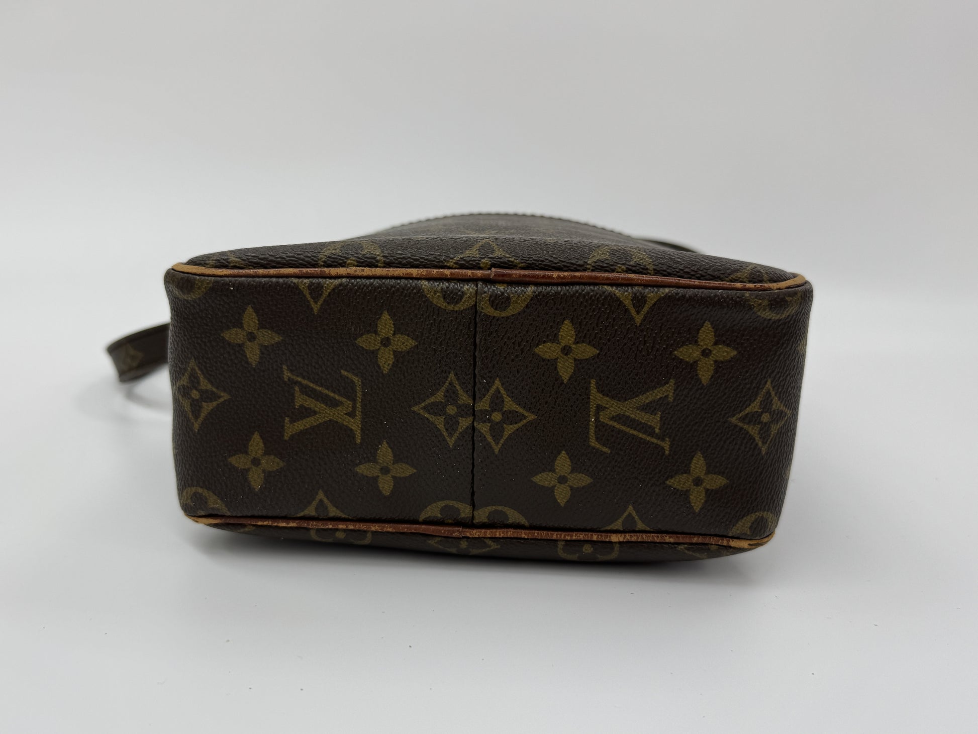 LOUIS VUITTON Marceau Shoulder Bag