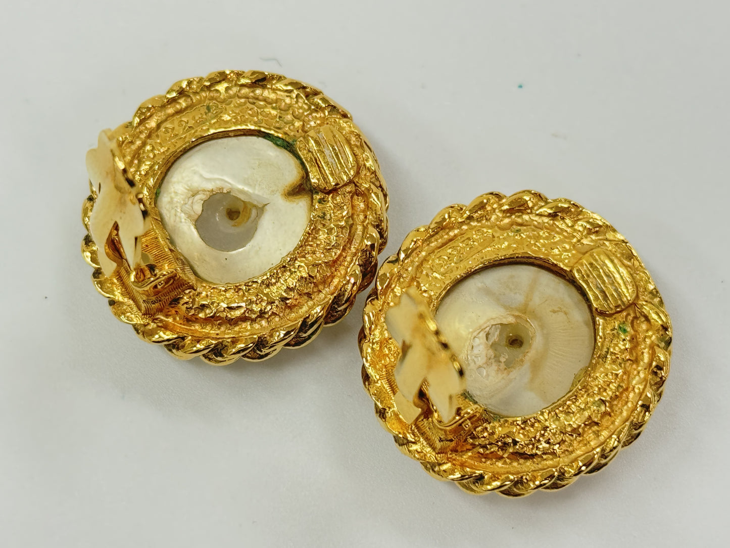 CHANEL Pearl Earrings