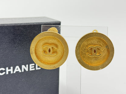 CHANEL Coco Mark Coco Earrings with Rice 94P Earrings