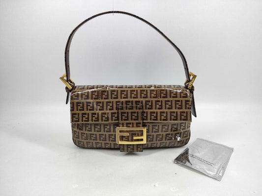 FENDI Mamma Zucchino Enamel Mamma Bucket Shoulder Bag