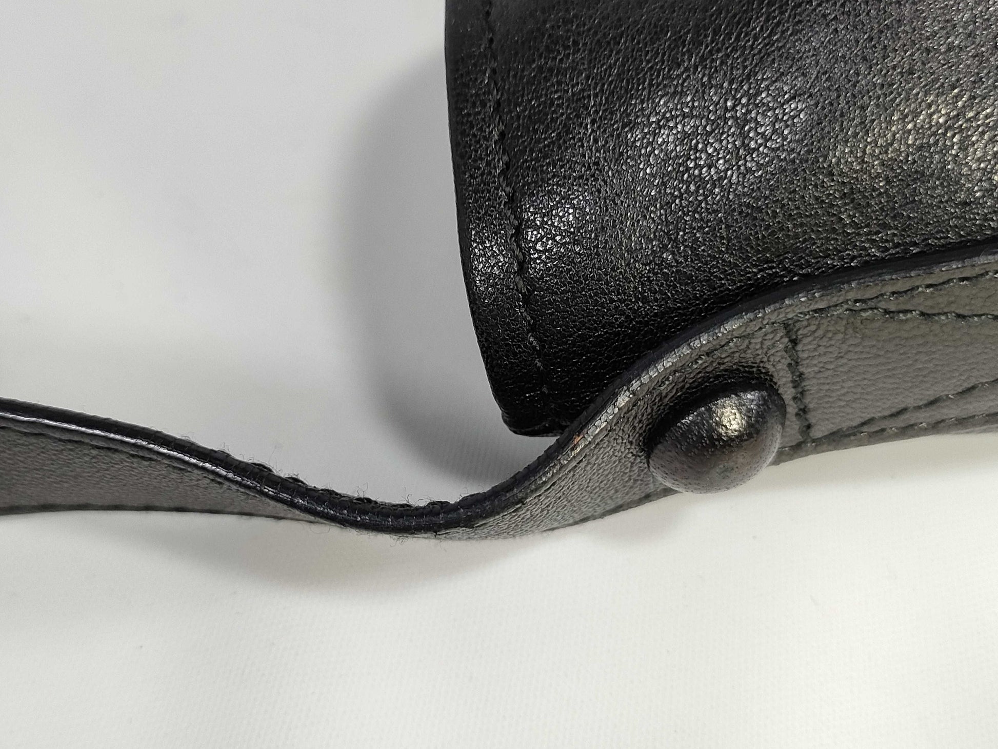 Salvatore Ferragamo Gancini One-Shoulder Bag Shoulder Bag