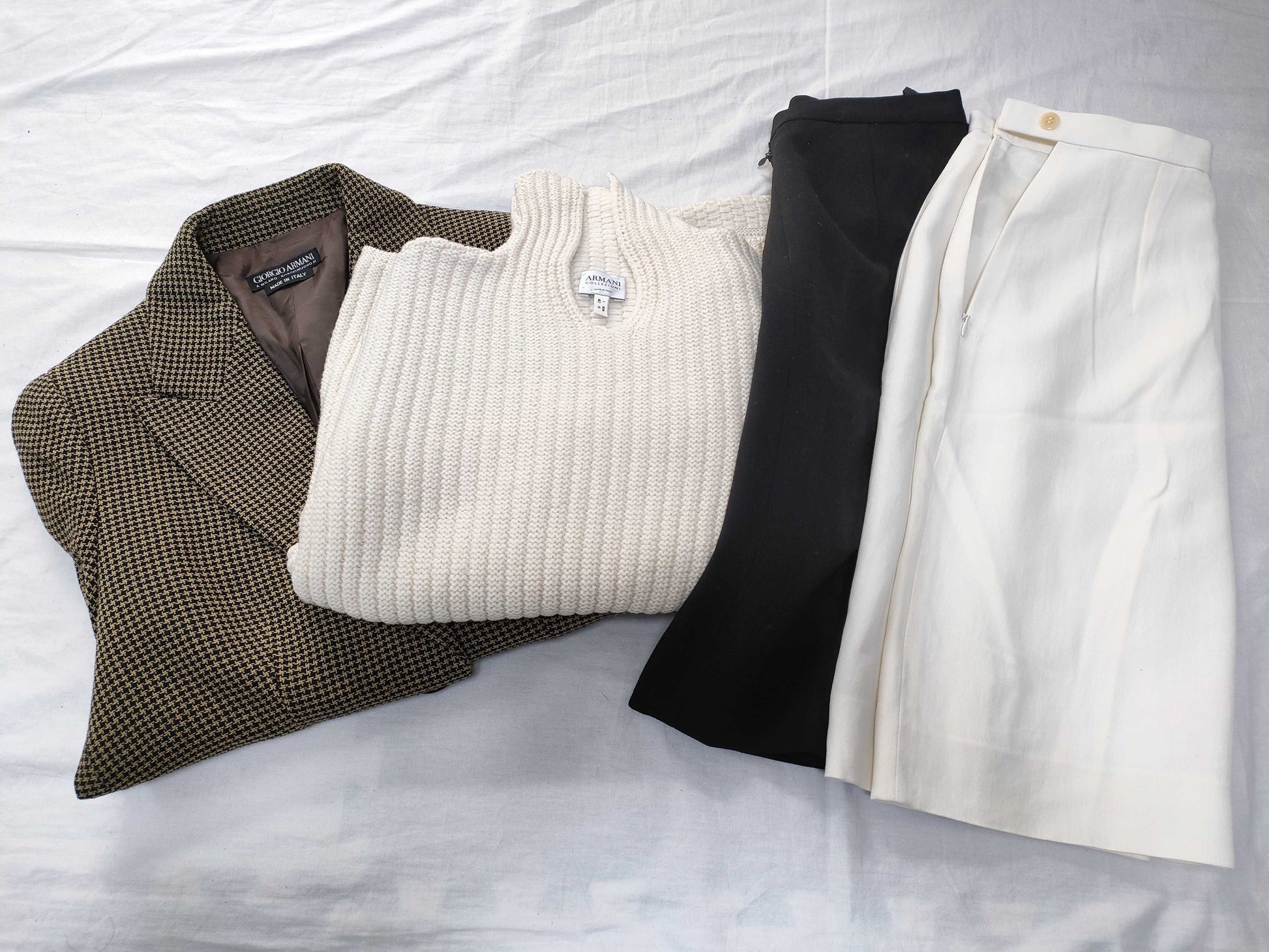 ARMANI 4 pieces of apparel and other apparel