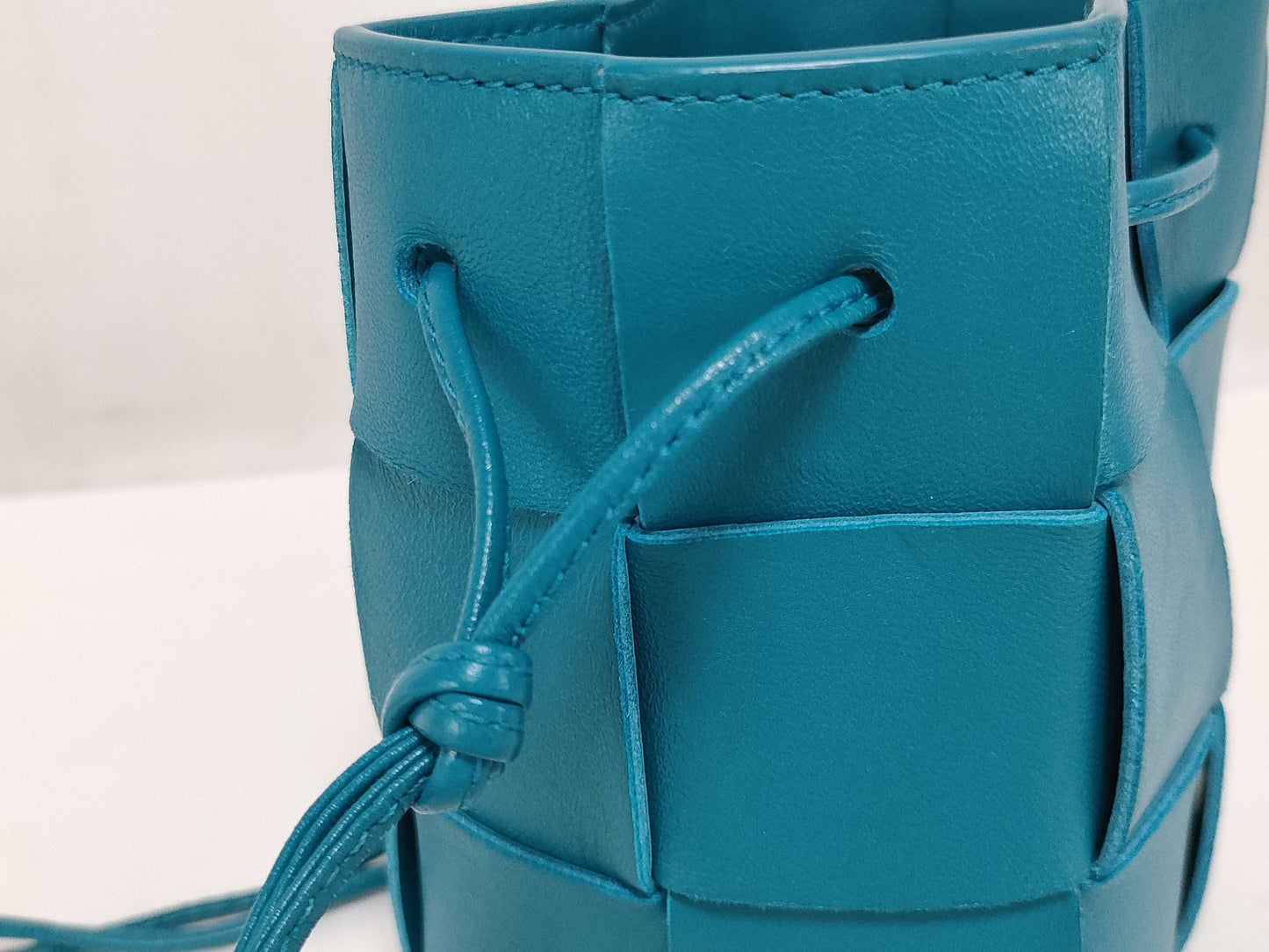 BOTTEGA VENETA Maxi Intrecciato Shoulder Bag, Blue