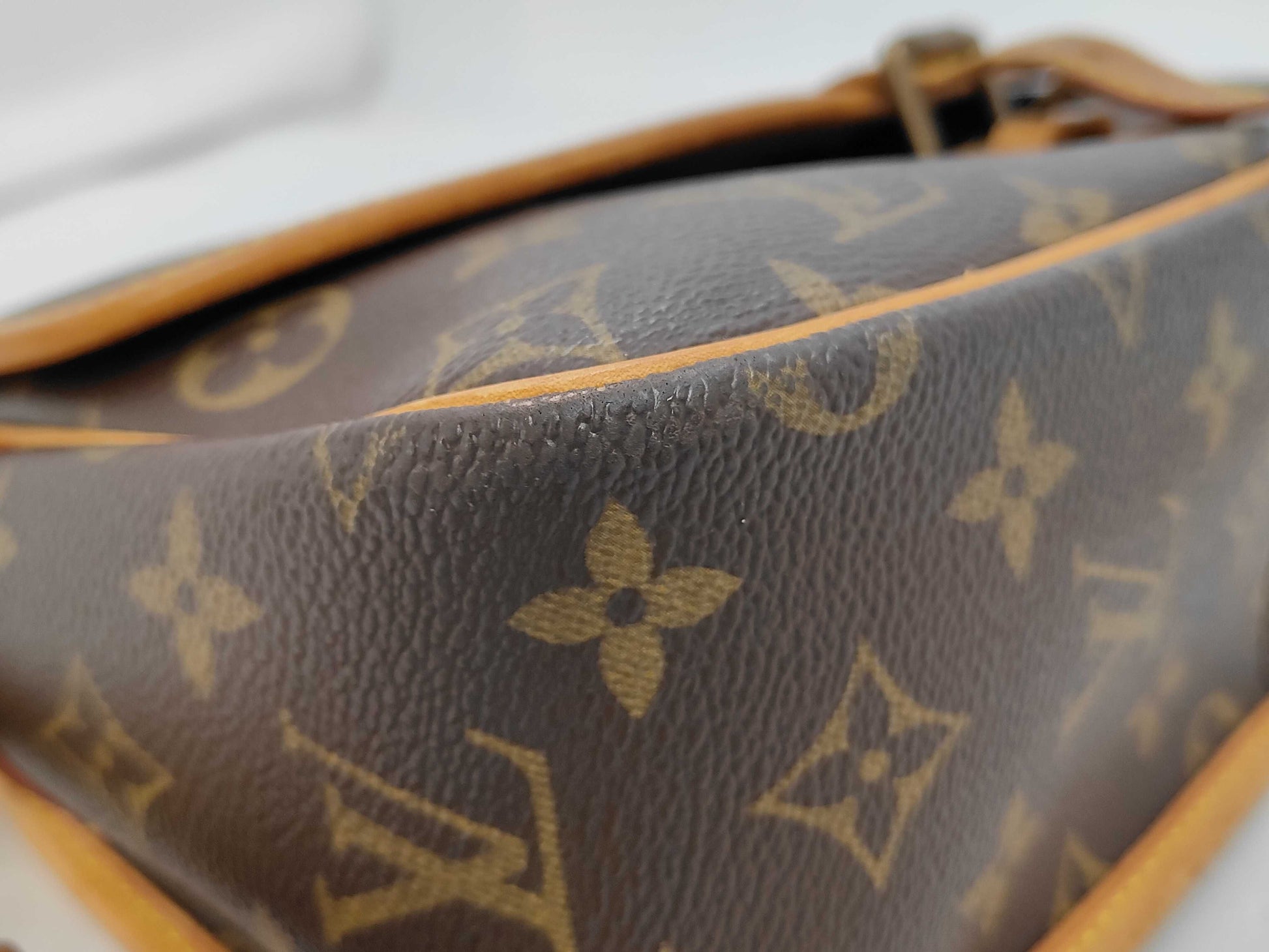 LOUIS VUITTON M42250 Monogram Sologne Shoulder Bag