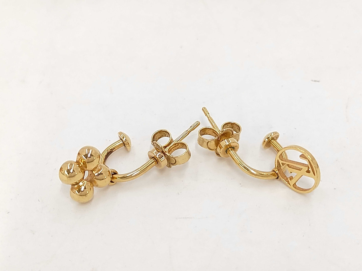 LOUIS VUITTON M64859GP Blooming Gold Earrings with Dust Bag and Box