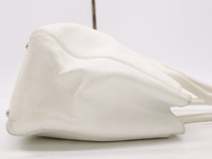 CHANEL Caviar Skin Executive Line Tote Bag, White, with Pouch, Guarantee Card, Card, and Sticker, 11932924 Tote Bag