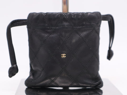 CHANEL Lambskin Bicolor Drawstring Black Pouch