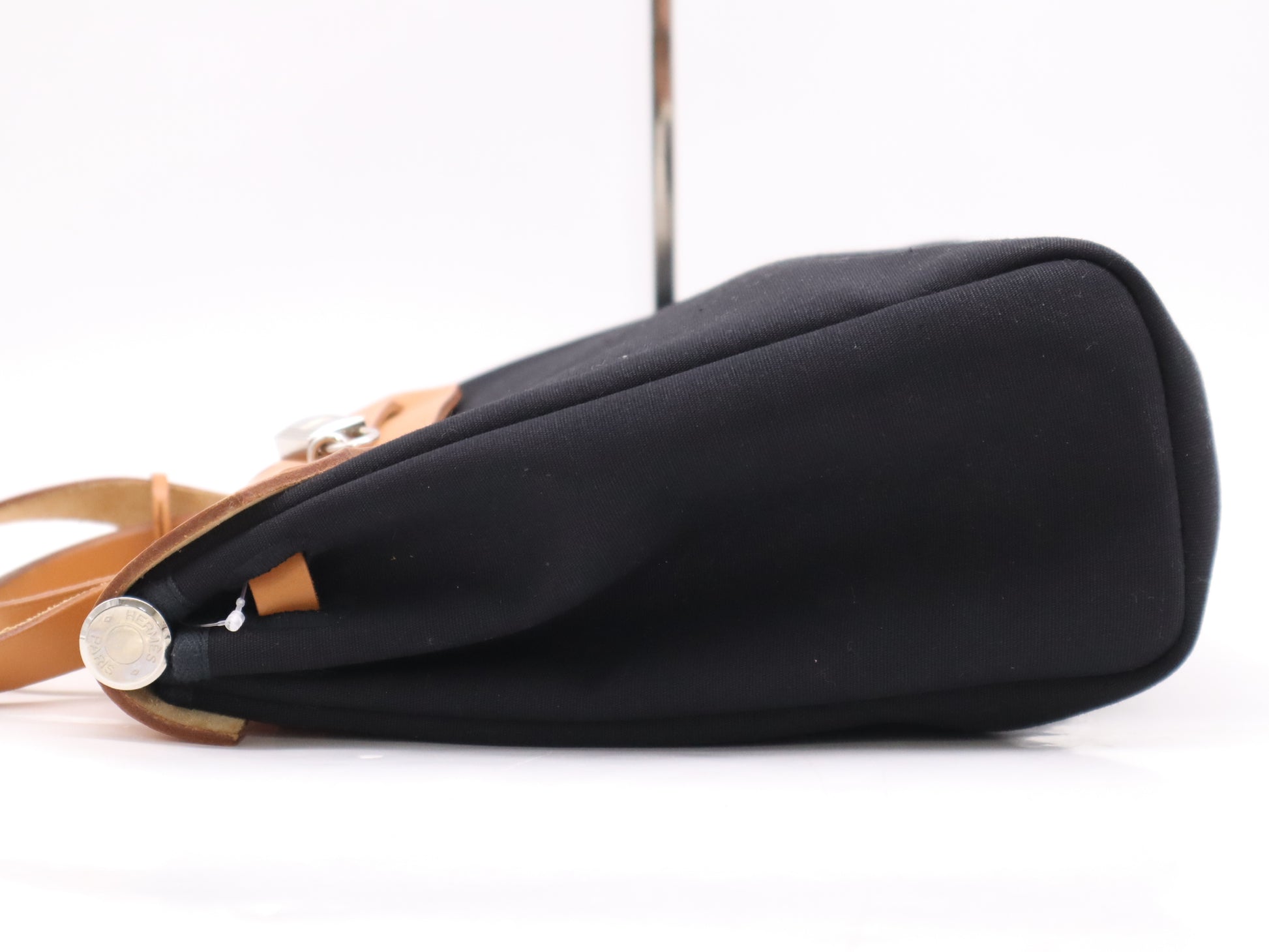 HERMES Toile Officier x Leather Air Bag PM in Natural, Beige, and Black. Includes spare bag, padlock, two keys, a clochette, and a box. Also includes an F stamp and a 2002 shoulder bag.