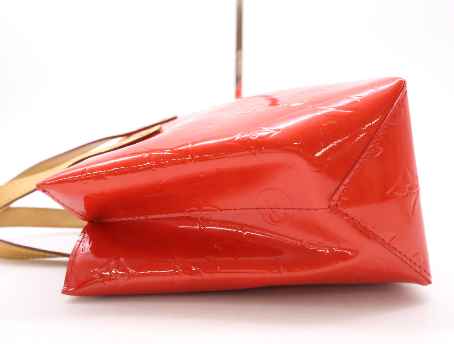 LOUIS VUITTON M91990 Vernis Lido PM Pomme d'Amour Handbag