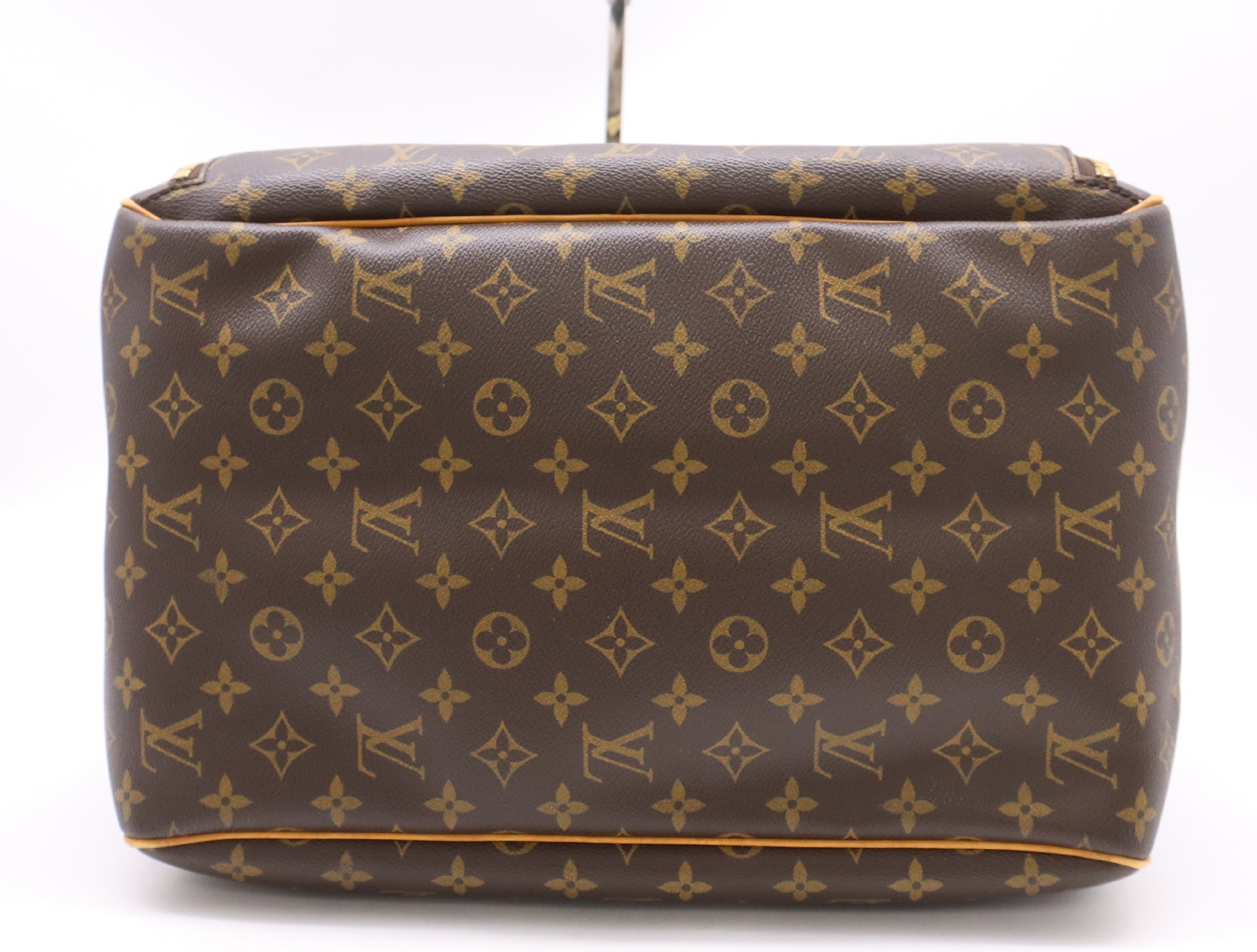LOUIS VUITTON M41443 Monogram Evasion Tote Bag