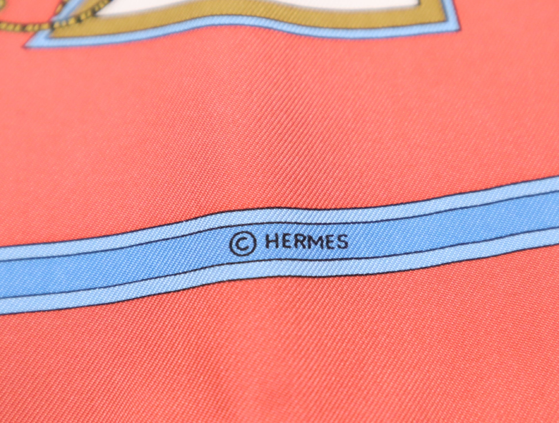 HERMES Silk Carré 90 "LE TEMPS des MARIONNETTES" Marionette Time Pattern Red White Boxed Other Accessories