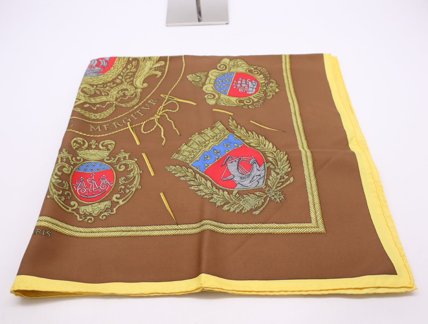 HERMES Silk Carré 90 "Les Armes de Paris" Weapon Pattern, Brown/Yellow, Box Included, Other Accessories