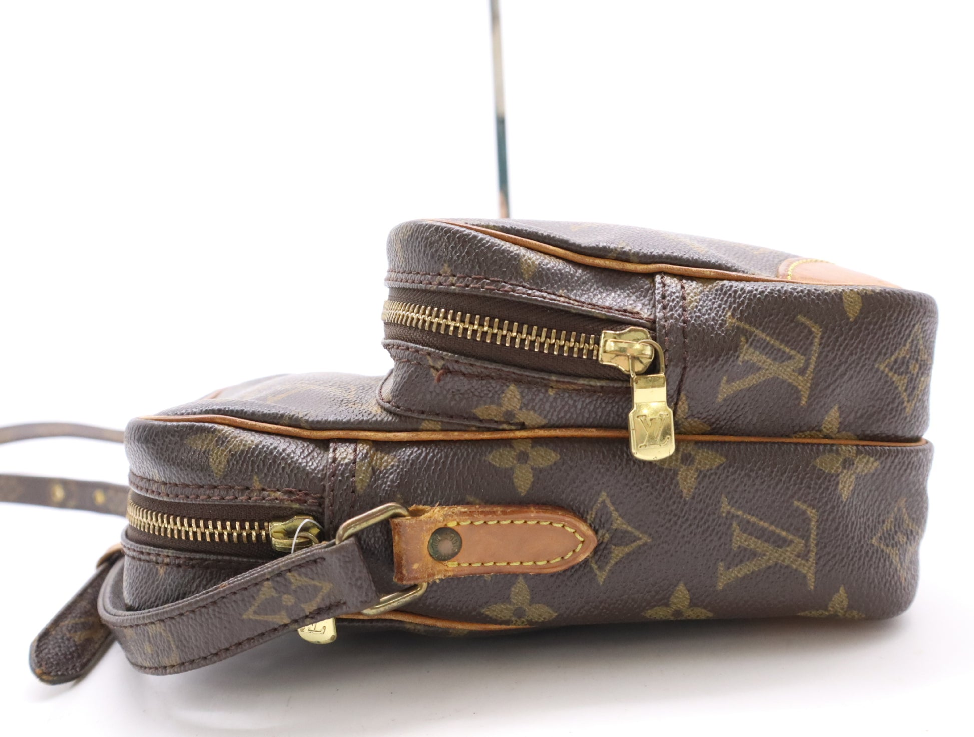 LOUIS VUITTON M45236 Monogram Amazon Shoulder Bag