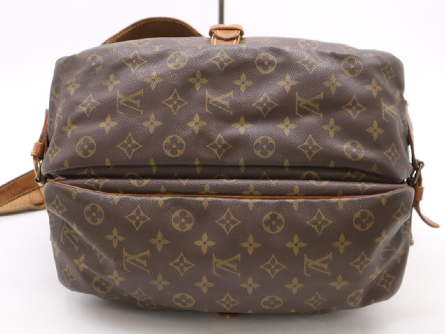 LOUIS VUITTON M42254 Monogram Saumur 35 Shoulder Bag
