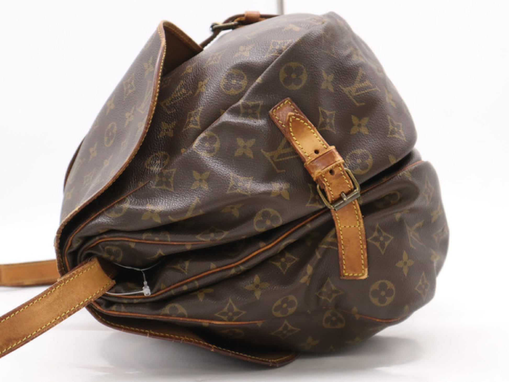 LOUIS VUITTON M42254 Monogram Saumur 35 Shoulder Bag