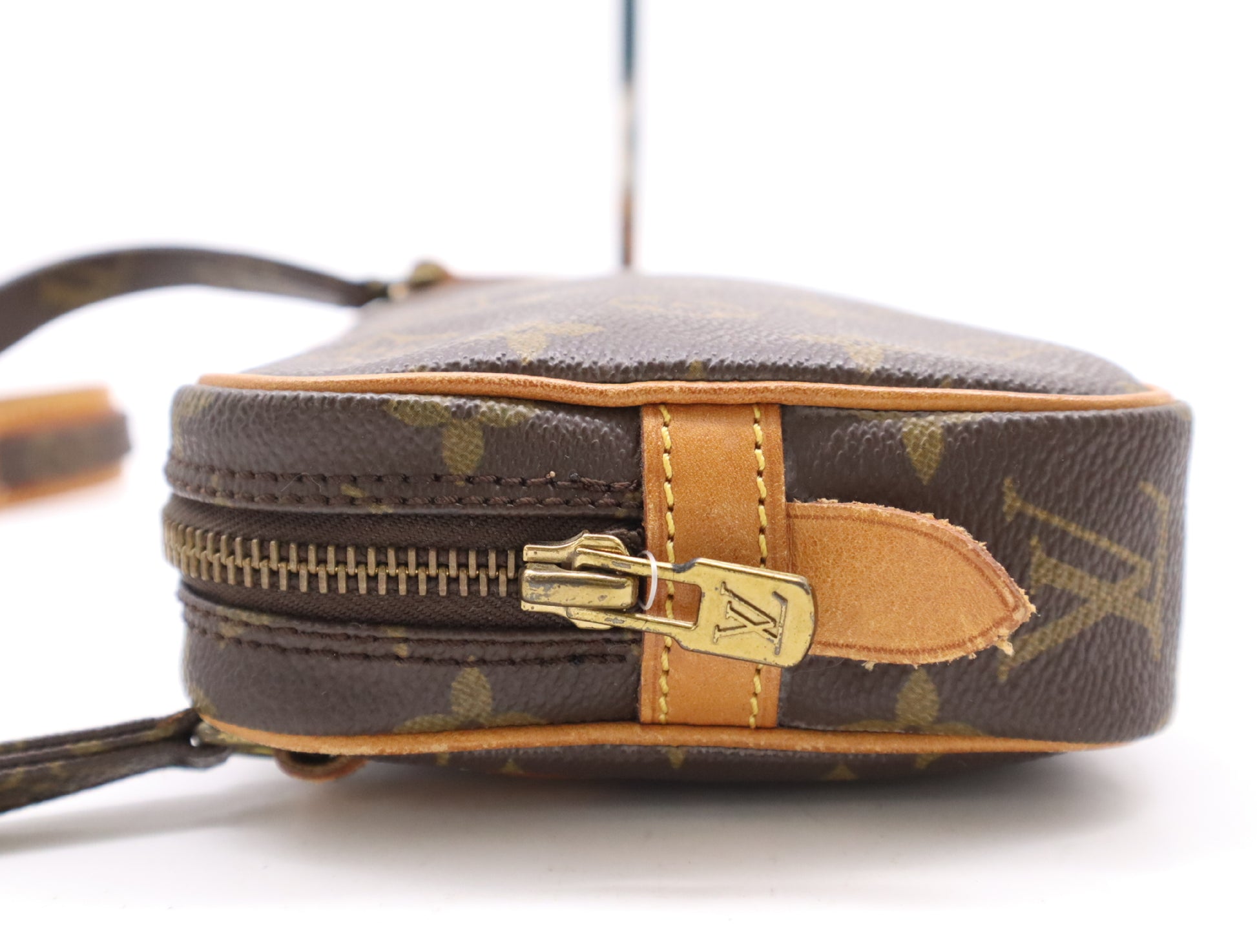 LOUIS VUITTON M51828 Monogram Pochette Marly Bandouliere Shoulder Bag