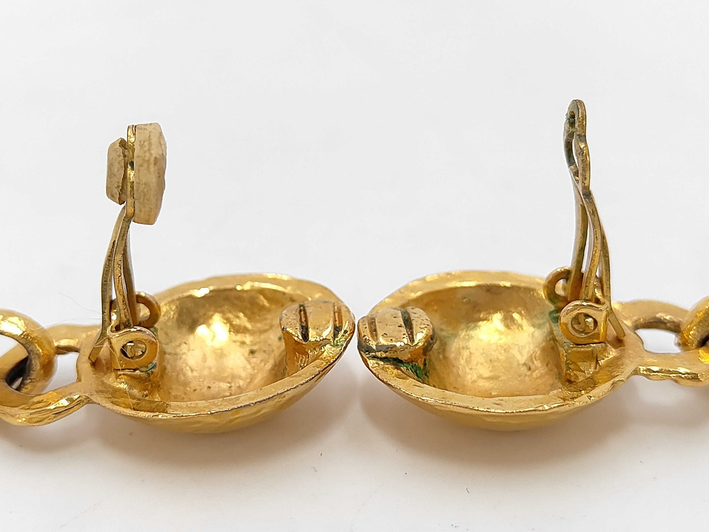 CHANEL Coco Mark Swing Earrings