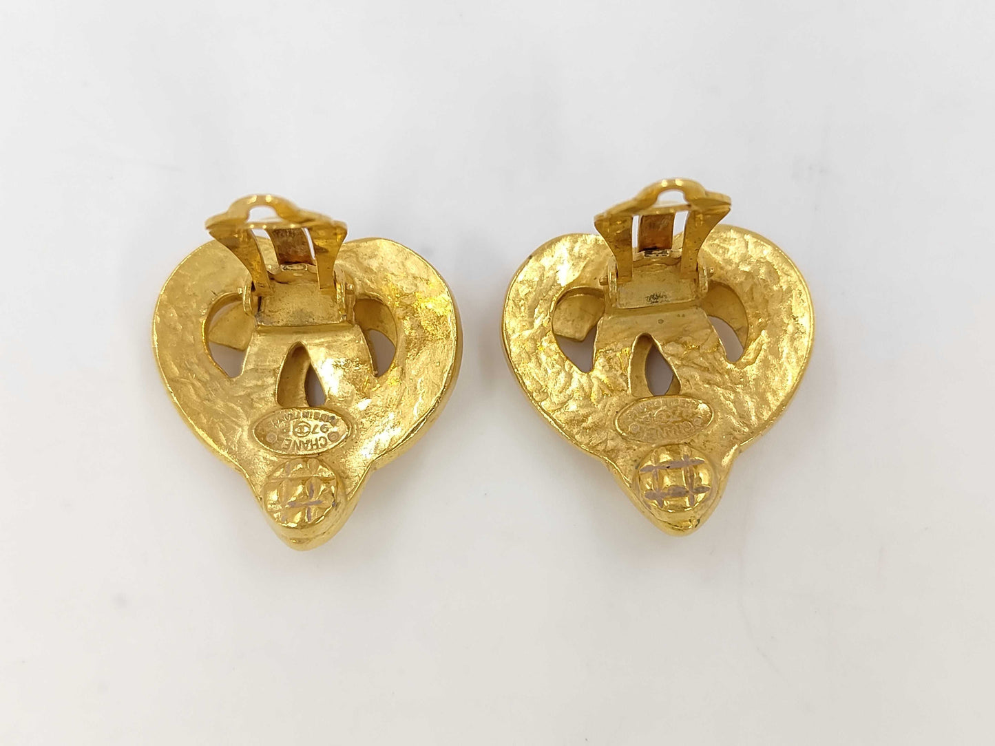 CHANEL Coco Heart Earrings