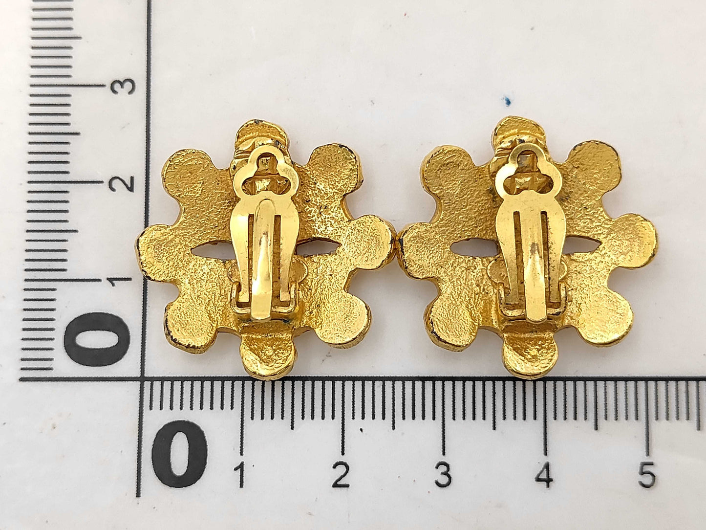 CHANEL Coco Mark Gold Earrings