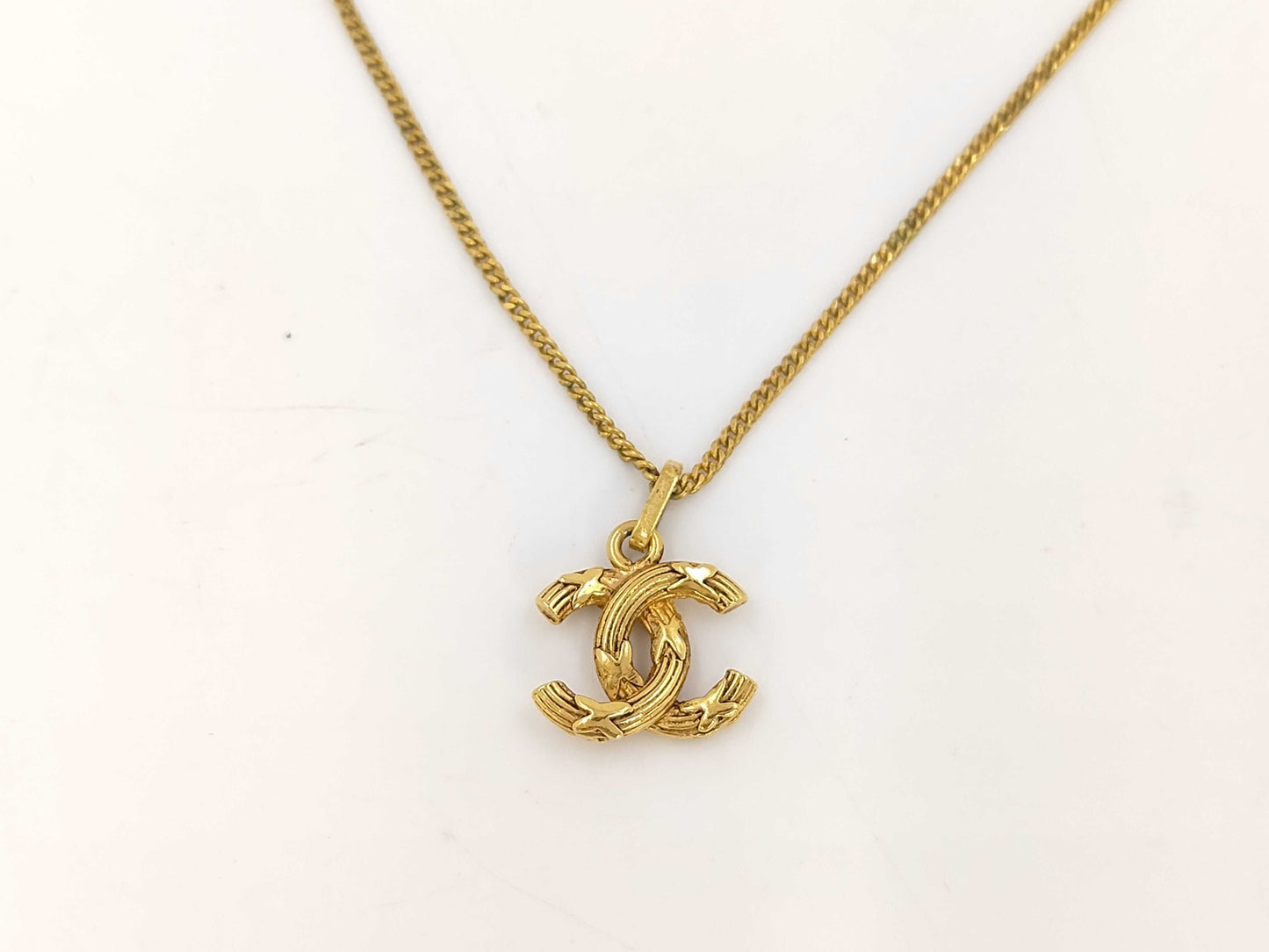 CHANEL Coco Mark Gold Necklace