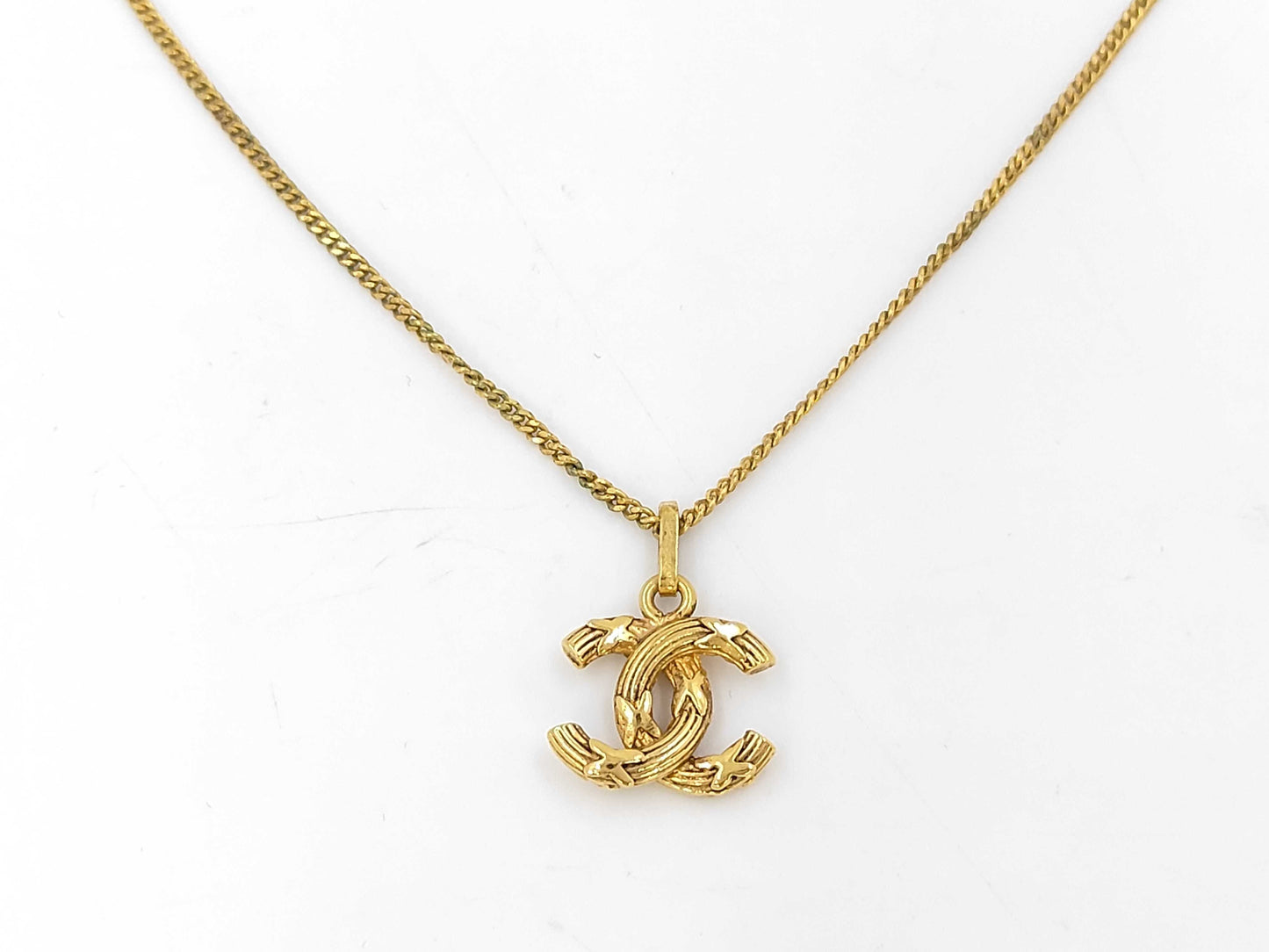CHANEL Coco Mark Gold Necklace
