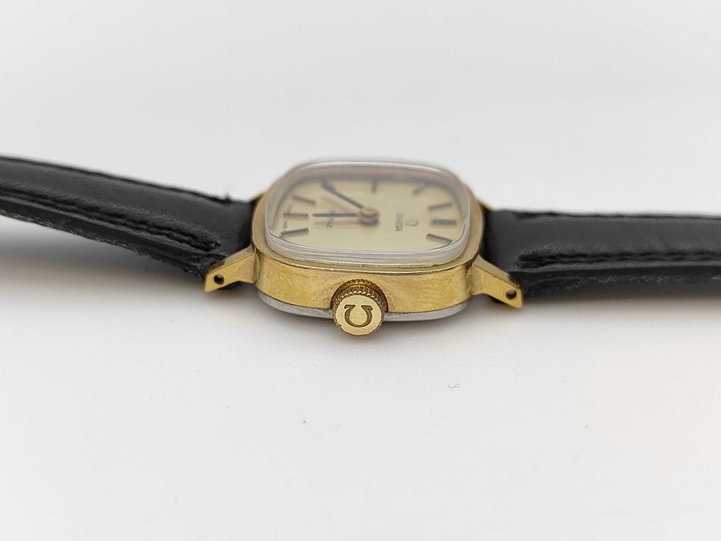 OMEGA Hand-wound Women's Watch