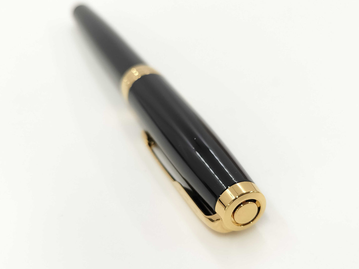 PARKER Pens and Fountain Pens