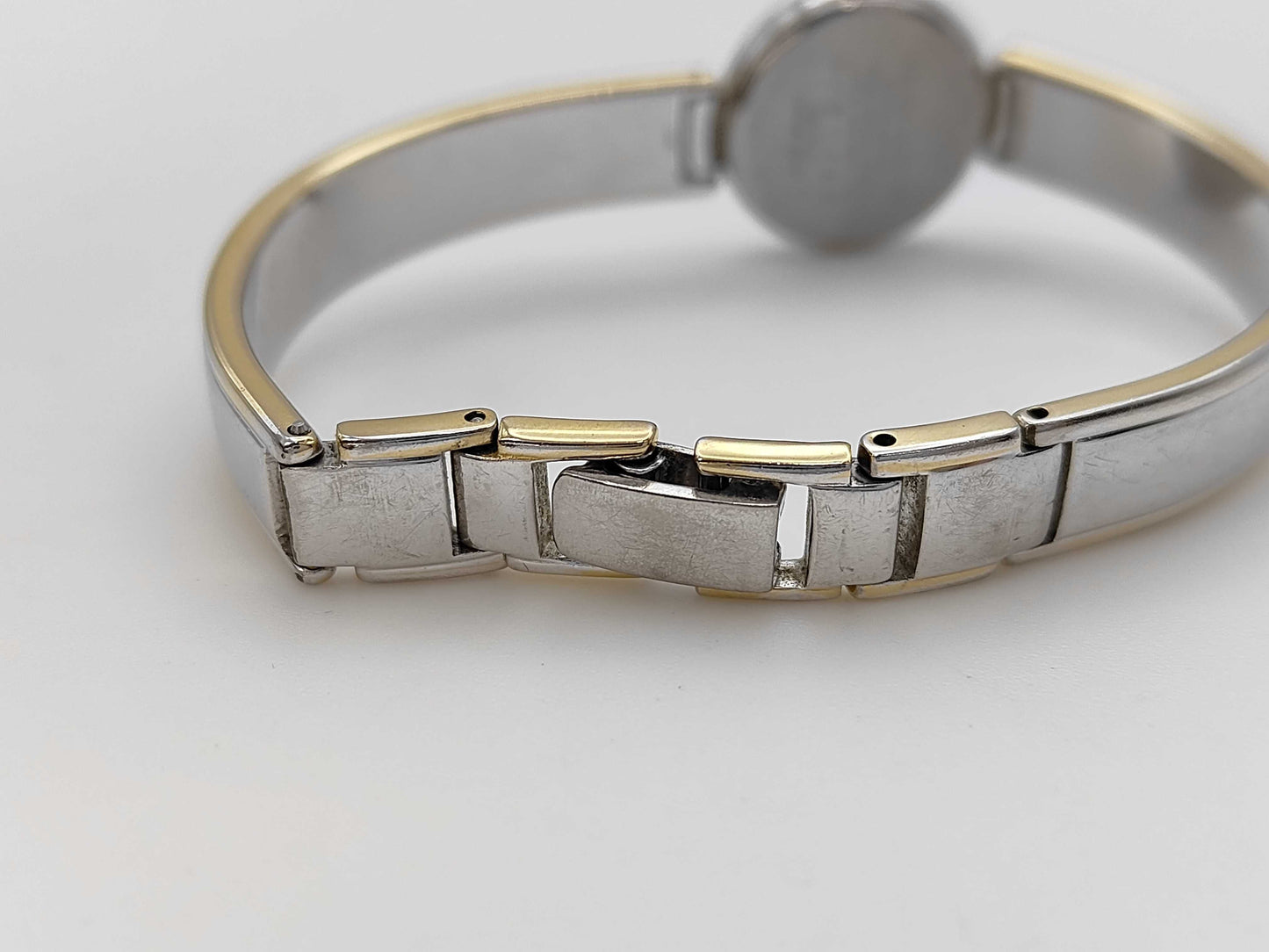 2200-242564 0060460 Quartz Women's Watch