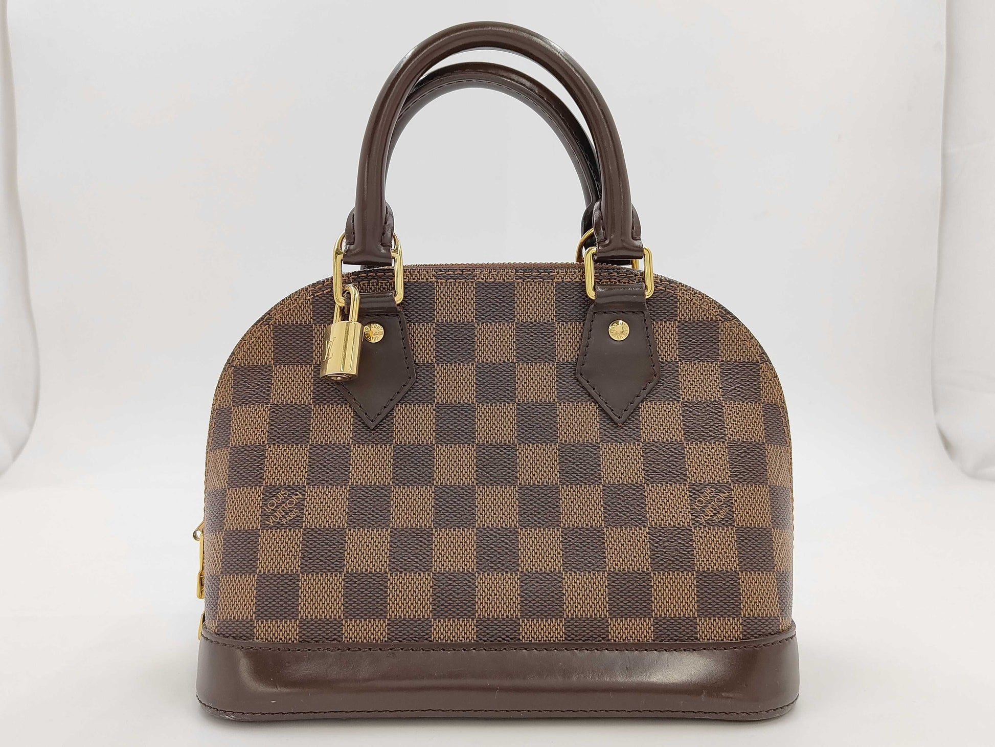 LOUIS VUITTON handbag