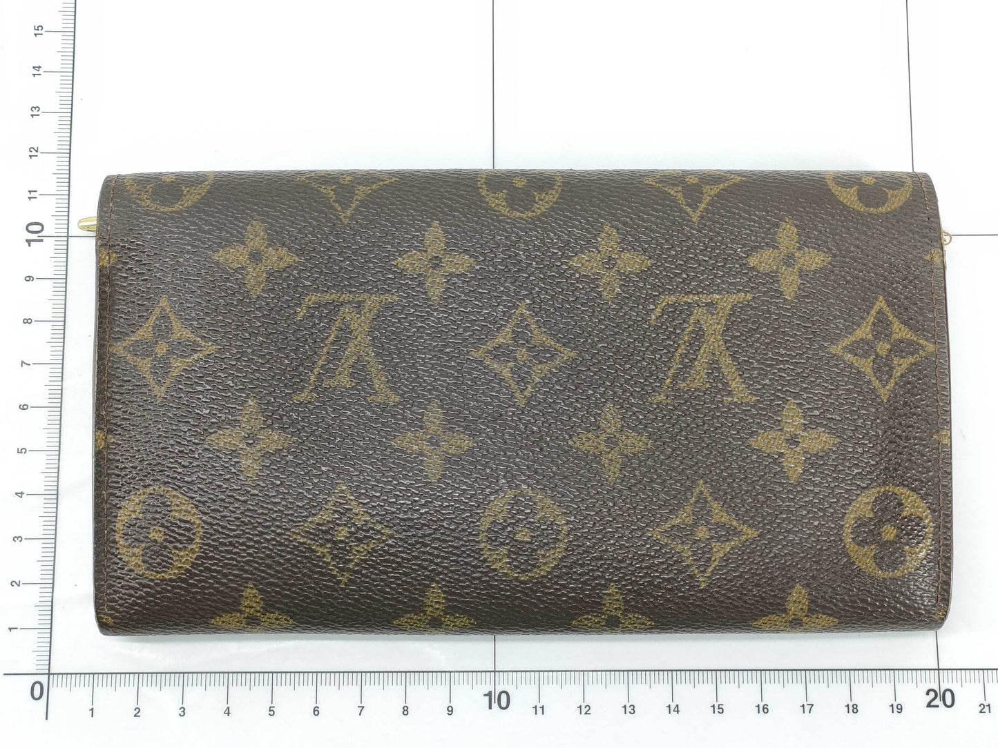 LOUIS VUITTON Monogram Louis Vuitton Wallet